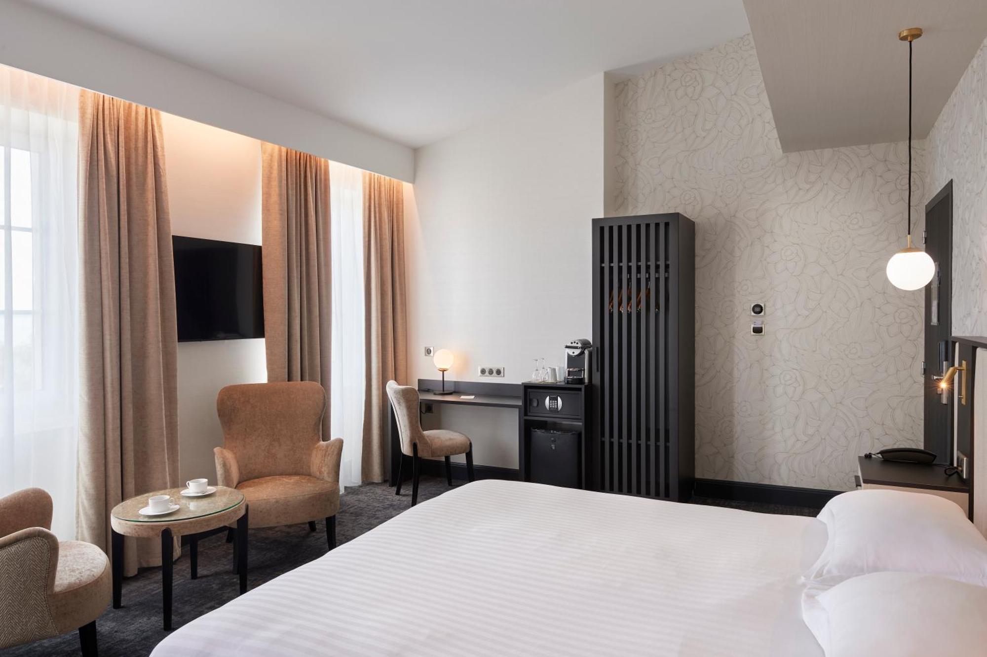 Best Western Premier Hotel Des Vignes Et Des Anges Pauillac Eksteriør billede